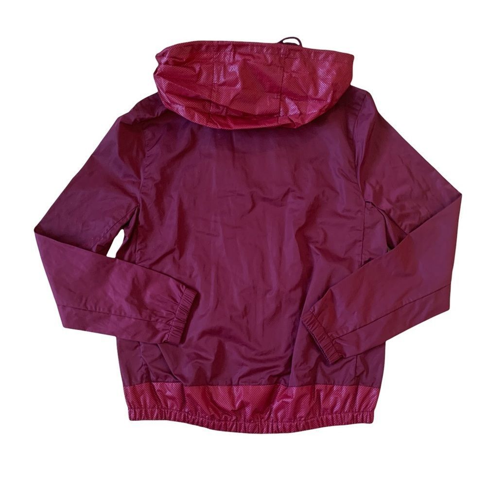 Lacoste Lightweight Jacket - Picture 4 of 10